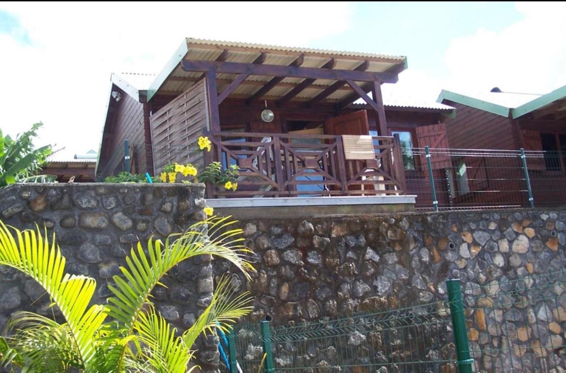 Les Bungalows Les Vanilliers, Sud Sauvage Avec Piscine Saint-Joseph Exterior foto